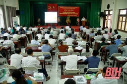 Tập huấn cho cán bộ cấp thôn xây dựng nông thôn mới kiểu mẫu
