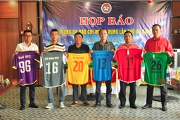 6 đội bóng tranh tài tại giải bóng đá Báo chí miền Trung lần thứ VII