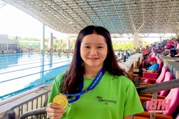 Tài năng trẻ Phạm Thị Vân lập kỷ lục giành 7 HCV tại giải bơi trẻ vô địch quốc gia 2020
