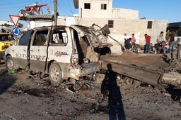 Syria: Đánh bom xe ở Azaz khiến 90 người thương vong