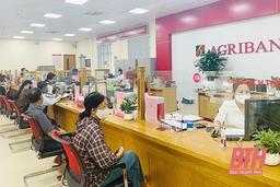 Agribank Nam Thanh Hóa tích cực hỗ trợ khách hàng bị ảnh hưởng bởi dịch COVID-19