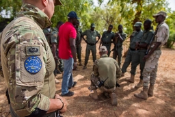 EU tạm thời đình chỉ sứ mệnh huấn luyện ở Mali sau đảo chính