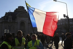 Kinh tế Pháp trên đà hồi phục sau khi rơi vào suy thoái