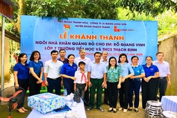Khánh thành nhà “Khăn quàng đỏ” cho học sinh có hoàn cảnh khó khăn tại huyện Thạch Thành