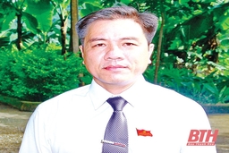 Bí thư Đảng ủy, Chủ tịch UBND xã Ngọc Sơn tích cực xây dựng nông thôn mới