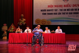 Biểu dương người khuyết tật, trẻ mồ côi và người bảo trợ tiêu biểu