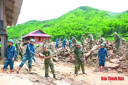 “Dòng tên anh khắc vào đá núi…”