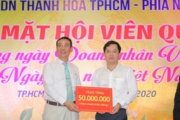 CLB Doanh nhân Thanh Hóa ủng hộ giúp đỡ đồng bào Miền Trung và hộ nghèo ở Thanh Hóa
