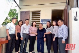 TP Thanh Hóa: Bàn giao nhà mái ấm tình thương cho hội viên phụ nữ nghèo