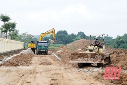 Huyện Thạch Thành đẩy nhanh tiến độ xây dựng các công trình, dự án