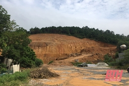 Thi công dự án chống sạt lở khu dân cư đồi Lốc: Xử lý nghiêm cá nhân để xảy ra sai phạm