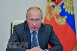 Tổng thống Nga Vladimir Putin đưa ra các bước nhằm cứu vãn INF