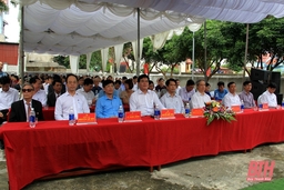 Trưởng ban Tuyên giáo Tỉnh ủy Đào Xuân Yên dự Ngày hội đại đoàn kết toàn dân tộc tại Nông Cống