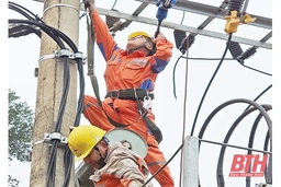 Điện nơi vùng cao Mường Lát