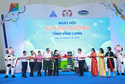 Niềm vui vùa thầy và trò tỉnh Vĩnh Long với Ngày hội Sữa học đường