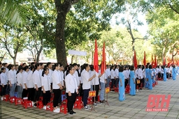Nhân rộng các mô hình học và làm theo Bác ở Trường THPT Quảng Xương 4
