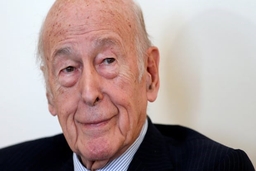 Cựu Tổng thống Pháp Valery Giscard d'Estaing qua đời ở tuổi 94