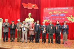 Thường trực Tỉnh ủy gặp mặt cán bộ hưu trí cơ quan Tỉnh ủy nhân dịp Tết Nguyên đán Tân Sửu 2021