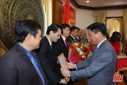Công bố các quyết định của Ban Thường vụ Tỉnh ủy Thanh Hóa về công tác cán bộ