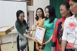 Tuyên truyền ngày Quốc tế phụ nữ gắn với chủ đề công tác năm 2021 của các cấp  hội phụ nữ