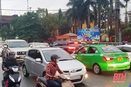 Công an TP Thanh Hóa chống ùn tắc giao thông tại 23 nút giao cắt