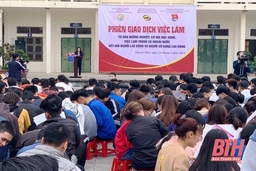 Trên 2.500 lượt người tham gia phiên giao dịch việc làm năm 2021