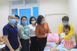Phòng công tác xã hội - Bệnh viện Nhi Thanh Hóa: Cầu nối những tấm lòng nhân ái
