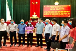 Ứng cử viên đại biểu HĐND tỉnh tiếp xúc cử tri, vận động bầu cử tại huyện Quảng Xương