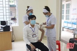 TP Sầm Sơn hoàn thành tiêm vắc - xin phòng COVID-19 đợt 1