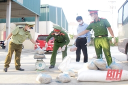 Kiên quyết đấu tranh chống buôn lậu, gian lận thương mại và hàng giả