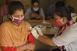 Ấn Độ cấp phép sử dụng khẩn cấp vaccine COVID-19 của Moderna