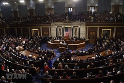 Mỹ: Gói chi tiêu 1.000 tỷ USD đứng trước thử thách lớn tại Thượng viện