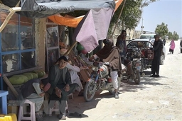 Taliban chiếm Kandahar, thành phố lớn thứ 2 của Afghanistan