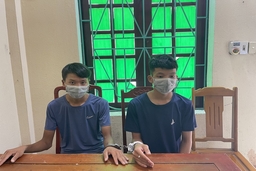Nhanh chóng điều tra, làm rõ và bắt giữ 2 đối tượng cướp tài sản