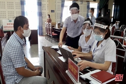 120 phóng viên các cơ quan báo chí Trung ương đóng trên địa bàn Thanh Hóa được tiêm vắc xin phòng COVID-19 mũi 2
