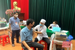 Huyện Triệu Sơn hoàn thành tiêm vắc - xin phòng COVID-19 đợt 4