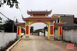 Tản mạn... cổng làng
