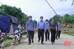 Phó Chủ tịch UBND tỉnh Mai Xuân Liêm kiểm tra công tác phòng, chống dịch bệnh COVID-19 tại huyện Quan Hóa