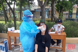 365.068 người dân TP Thanh Hoá âm tính với SARS-CoV-2 qua test nhanh kháng nguyên