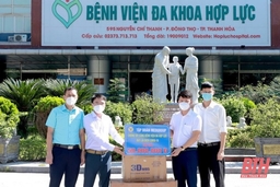 MEDLATEC Thanh Hóa hỗ trợ khẩu trang y tế và bộ bảo hộ phòng, chống dịch cho Bệnh viện Đa khoa Hợp Lực