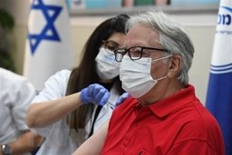 Israel chỉ cấp “thẻ xanh” COVID-19 cho người tiêm vaccine bổ sung