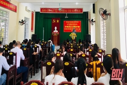 Toàn tỉnh kết nạp 3.272 đảng viên mới