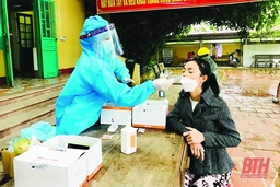 Ngăn “dịch bệnh kép” để giữ đà tăng trưởng