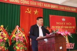 Phó Chủ tịch Thường trực UBND tỉnh Nguyễn Văn Thi dự ngày hội Đại đoàn kết  toàn dân tộc  tại khu dân cư Kim Đề