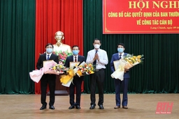 Phó Bí thư Tỉnh ủy  Trịnh Tuấn Sinh  dự hội nghị công bố Quyết định của Ban Thường vụ Tỉnh ủy về công tác cán bộ tại Lang Chánh