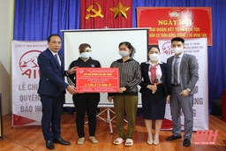 AIA Việt Nam chi trả hơn 1,5 tỷ đồng quyền lợi bảo hiểm cho khách hàng tại Thanh Hóa
