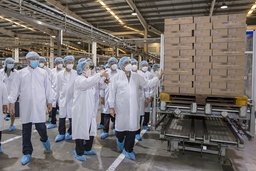 Phát triển bền vững, quản trị tiên tiến giúp doanh nghiệp sữa Việt “Vững” và “Vươn” trong bão COVID