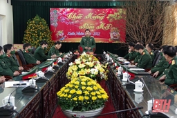 Bộ Tư lệnh Quân khu 4 thăm, chúc Tết Bộ CHQS tỉnh Thanh Hóa