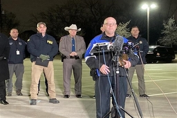 Vụ bắt cóc con tin tại Texas: FBI công bố danh tính nghi phạm