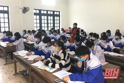 Hướng dẫn mới nhất của Bộ Y tế xử trí ca mắc COVID-19; cách ly F1 là học sinh khi học trực tiếp